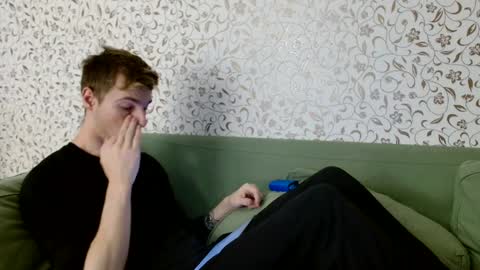 Nick online show from 12/12/24, 12:33