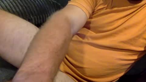 Snapshot of nicky2420 chatting on 09/17/25, 12:01 nicky2420 online show from 09/17/25, 12:01