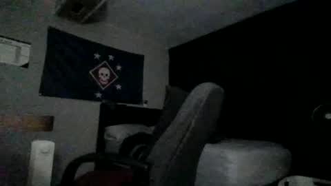 Snapshot of nicky41_ chatting on 12/04/24, 02:42 PLAYING COD online show from 12/04/24, 02:42