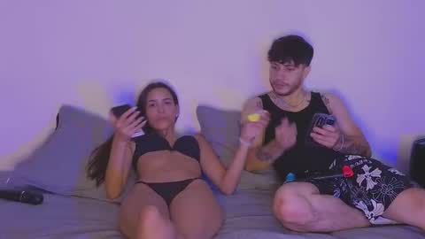 Snapshot of nicky_and_blake chatting on 12/04/24, 01:36 nicky and blake online show from 12/04/24, 01:36