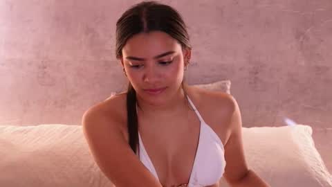 Snapshot of nicky_and_blake chatting on 10/28/25, 08:11 nicky and blake online show from 10/28/25, 08:11