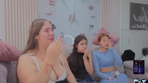 nicky_as online show from 10/29/25, 01:46