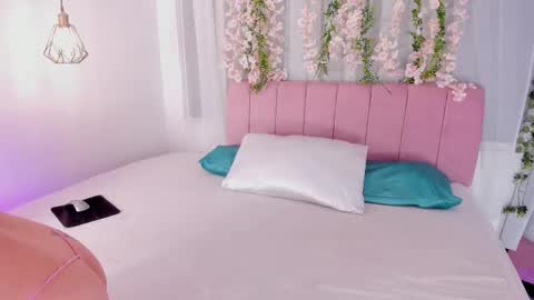 nicky_bonny18 online show from 02/09/26, 11:58