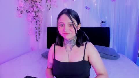 nicky_bonny18 online show from 03/02/26, 12:34