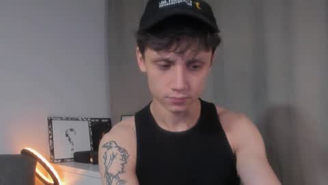 Snapshot of nicky_neal chatting on 12/03/24, 01:30 Nicky Neal online show from 12/03/24, 01:30