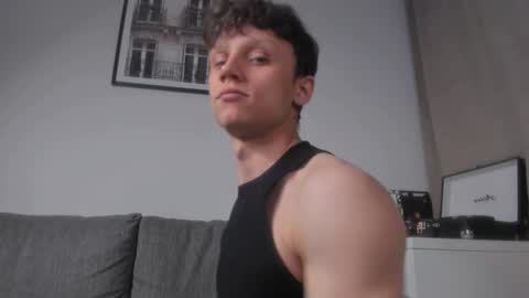 Snapshot of nicky_neal chatting on 12/07/24, 12:41 Nicky Neal online show from 12/07/24, 12:41