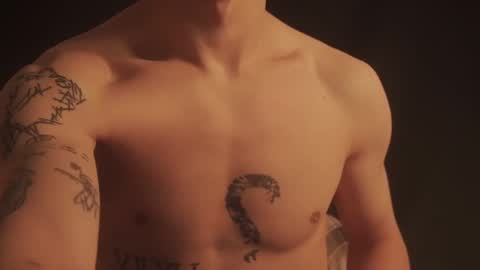 Snapshot of nicky_neal chatting on 02/09/25, 10:32 Nicky Neal online show from 02/09/25, 10:32