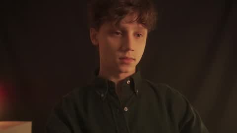 Snapshot of nicky_neal chatting on 02/14/25, 10:58 Nicky Neal online show from 02/14/25, 10:58