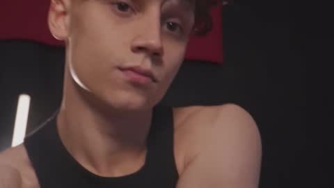 Snapshot of nicky_neal chatting on 09/29/25, 08:57 Nicky Neal online show from 09/29/25, 08:57