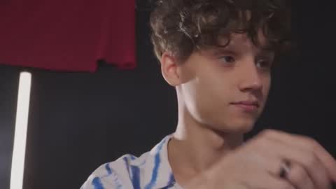 Snapshot of nicky_neal chatting on 10/02/25, 08:05 Nicky Neal online show from 10/02/25, 08:05