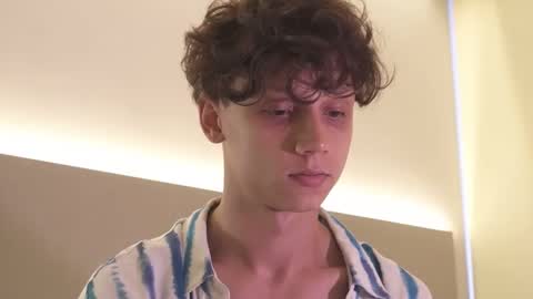 Snapshot of nicky_neal chatting on 10/21/25, 11:49 Nicky Neal online show from 10/21/25, 11:49