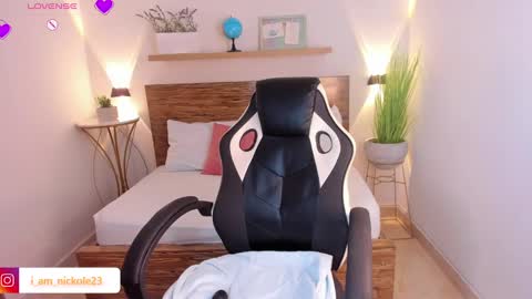 Nicky  online show from 02/22/25, 09:01