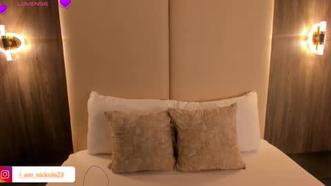 Snapshot of nicky_peyton chatting on 12/03/25, 02:41 Nicky online show from 12/03/25, 02:41