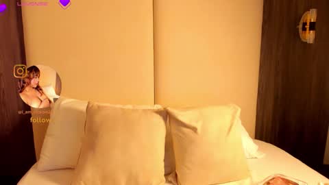 Snapshot of nicky_peyton chatting on 03/04/26, 02:28 Nicky online show from 03/04/26, 02:28