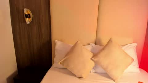 Snapshot of nicky_peyton chatting on 03/17/26, 02:49 Nicky online show from 03/17/26, 02:49