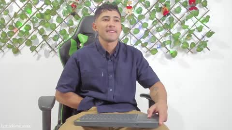 nicky online show from 12/07/24, 07:54