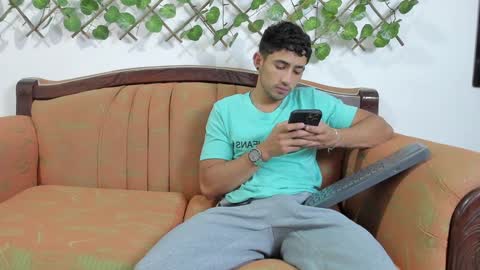 nicky online show from 12/21/24, 08:00