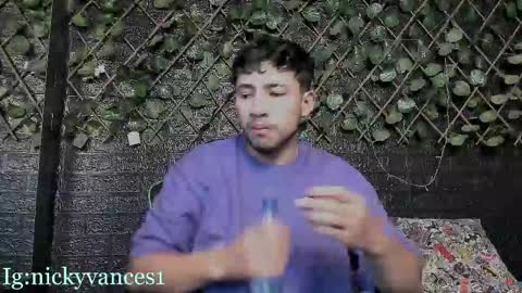 nicky online show from 10/19/25, 09:26