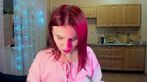 Snapshot of nicky_weekends chatting on 12/22/24, 03:00 Nicky Weekends online show from 12/22/24, 03:00