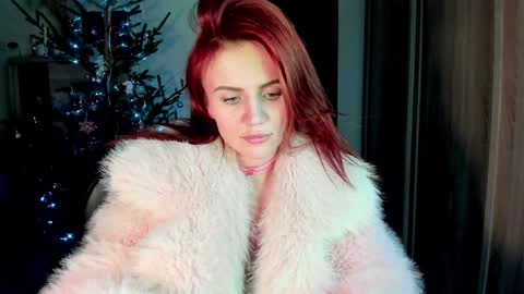 Snapshot of nicky_weekends chatting on 12/26/24, 03:10 Nicky Weekends online show from 12/26/24, 03:10