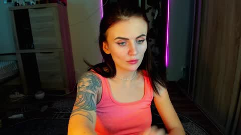 Snapshot of nicky_weekends chatting on 01/31/25, 10:31 Nicky Weekends online show from 01/31/25, 10:31