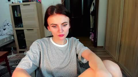 Snapshot of nicky_weekends chatting on 02/03/25, 11:42 Nicky Weekends online show from 02/03/25, 11:42