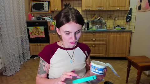 Snapshot of nicky_weekends chatting on 02/11/25, 04:46 Nicky Weekends online show from 02/11/25, 04:46