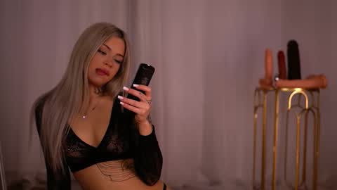 Nicky online show from 10/06/25, 06:05