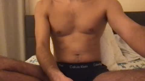 Snapshot of nickyrscott chatting on 02/01/25, 09:32 nickyrscott online show from 02/01/25, 09:32