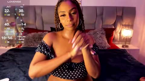 Snapshot of nickytouse chatting on 01/09/25, 11:34 Nicky online show from 01/09/25, 11:34