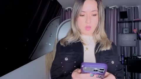 Nicky online show from 03/30/26, 08:21