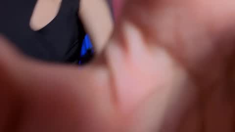 Nicky online show from 04/11/26, 04:11