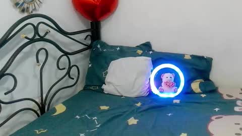 Snapshot of nico222025 chatting on 02/26/26, 06:18 nico222025 online show from 02/26/26, 06:18