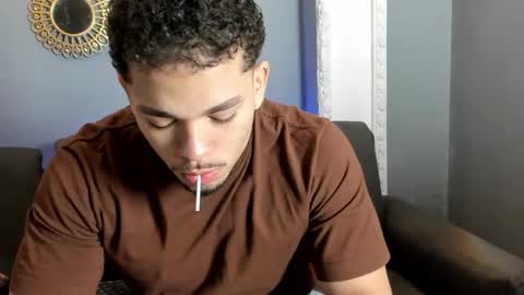 nico_blaze7 online show from 12/04/25, 12:25