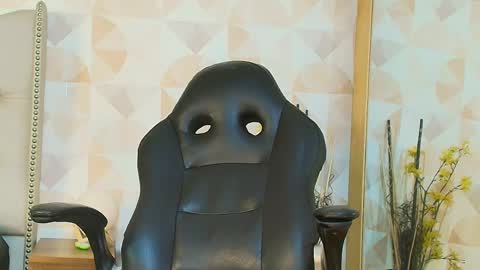 nico_monroet online show from 05/09/26, 11:21