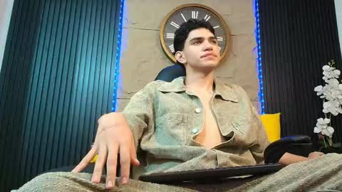 nico_monroet online show from 05/21/26, 11:45