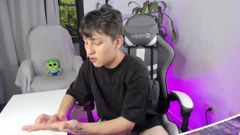 Snapshot of nico_nico_xd chatting on 03/13/26, 10:27 Nico online show from 03/13/26, 10:27