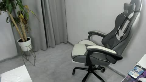 Snapshot of nico_nico_xd chatting on 04/24/26, 03:09 Nico online show from 04/24/26, 03:09