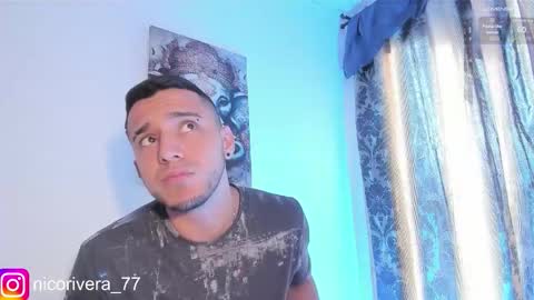 Snapshot of nico_rivera chatting on 11/12/25, 01:44 Nicolas online show from 11/12/25, 01:44