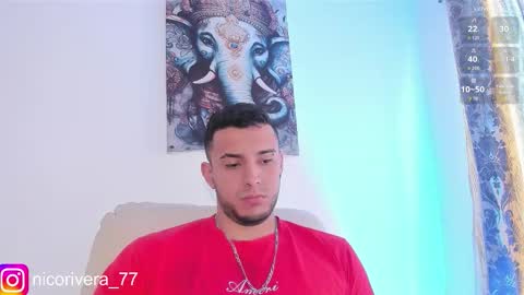 Snapshot of nico_rivera chatting on 11/13/25, 02:49 Nicolas online show from 11/13/25, 02:49