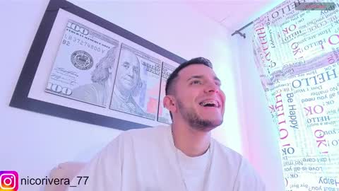 Snapshot of nico_rivera chatting on 11/21/25, 02:27 Nicolas online show from 11/21/25, 02:27