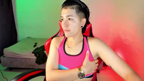 Snapshot of nicocoox chatting on 10/31/25, 02:01 NICO online show from 10/31/25, 02:01