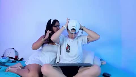 Snapshot of nicocoox chatting on 12/16/25, 04:06 NICO online show from 12/16/25, 04:06