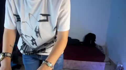 NICO online show from 02/11/26, 01:54