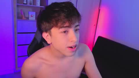 Nicolas online show from 10/06/25, 08:17