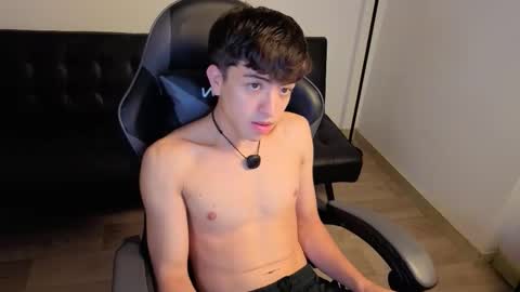 Nicolas online show from 02/28/26, 08:43