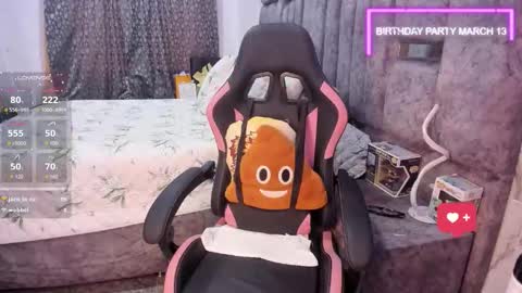 Snapshot of nicol_080 chatting on 03/07/26, 09:23 YuliEM online show from 03/07/26, 09:23