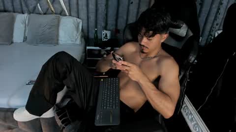 Nicolai online show from 07/06/26, 01:19
