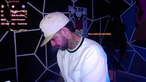 nicolas online show from 10/31/25, 03:07