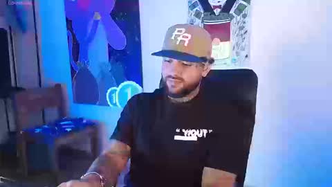 Snapshot of nicolas_torres99 chatting on 03/11/26, 03:23 nicolas online show from 03/11/26, 03:23